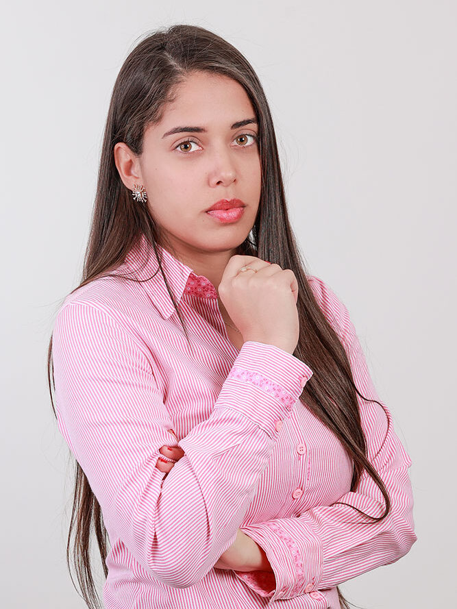 Aline Christina Araujo Sales Aline Christina Araujo Sales