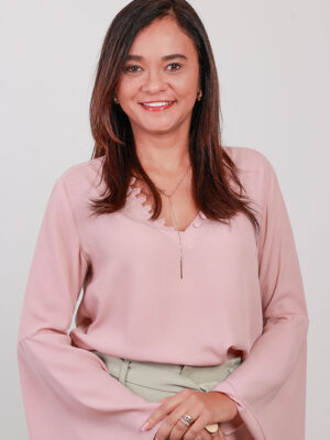 Andreia Ap. de Abreu Mello Diniz