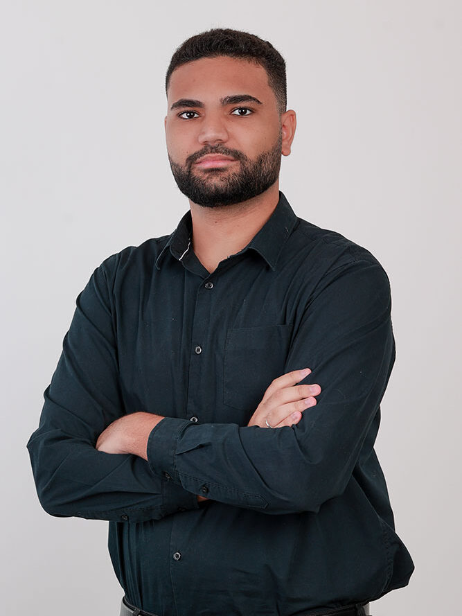 Vitor Palhares Oliveira