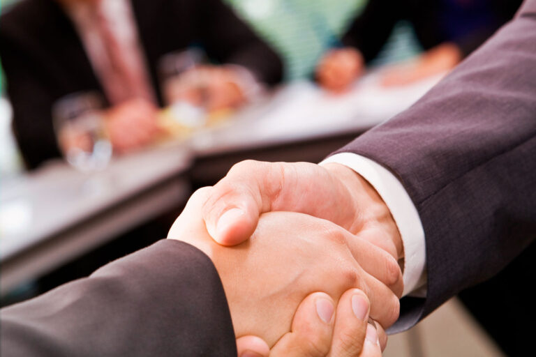 Rennó e Machado Advogados Associados - Atuação: Arbitragem e métodos extrajudiciais de solução de conflitos.