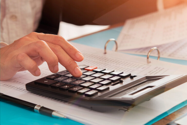 Rennó e Machado Advogados Associados - Atuação: Contencioso Cível